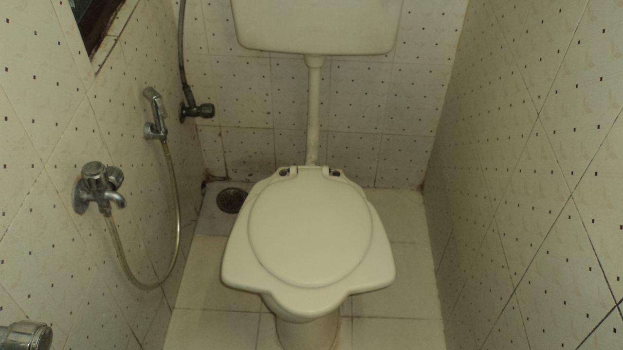 Benazeer Hotel Mumbai Ngoại thất bức ảnh